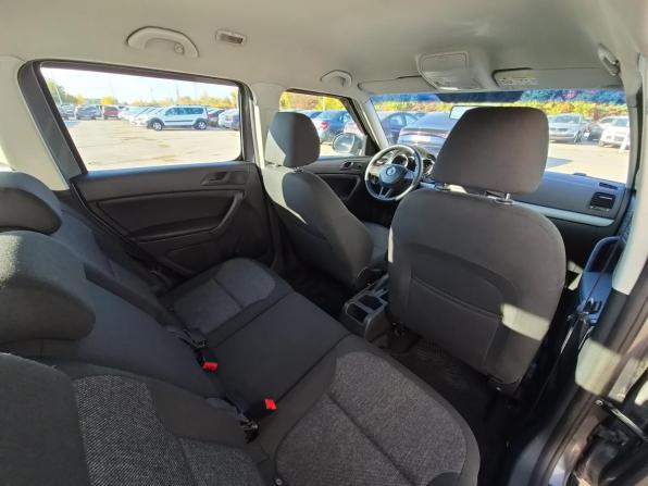 Skoda Yeti I Рестайлинг с пробегом 2014 года, цена 977 000 рублей, 184056 км, внедорожник, Автокод Объявления