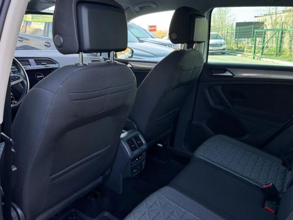 Volkswagen Tiguan II Рестайлинг с пробегом 2021 года, цена 3 079 000 рублей, 58349 км, внедорожник, Автокод Объявления