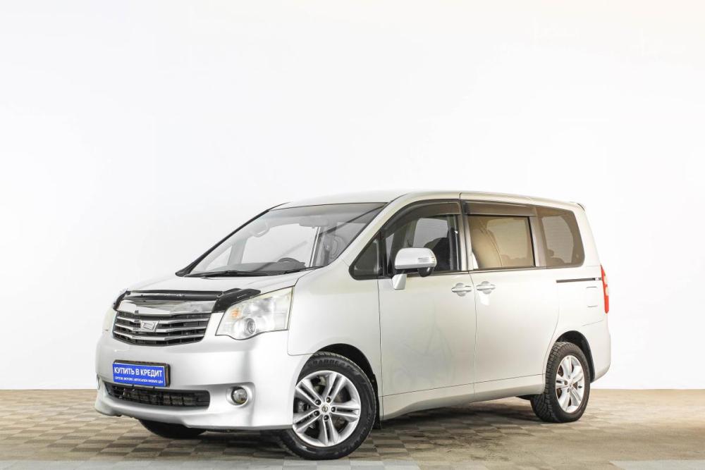 Toyota Noah II (R70) Тюмень  - изображение 4
