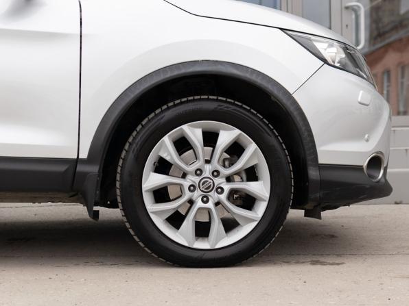 Nissan Qashqai II с пробегом 2016 года, цена 1 640 000 рублей, 143264 км, внедорожник, Автокод Объявления