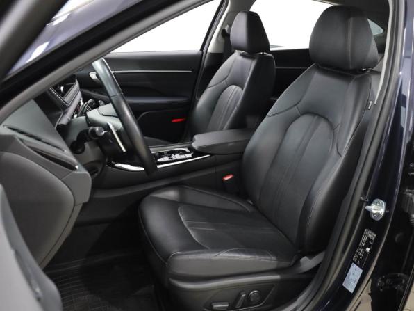 Hyundai Sonata VIII (DN8) с пробегом 2020 года, цена 2 799 000 рублей, 93677 км, седан, Автокод Объявления