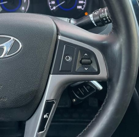 Hyundai Solaris I Рестайлинг с пробегом 2016 года, цена 880 000 рублей, 138217 км, седан, Автокод Объявления