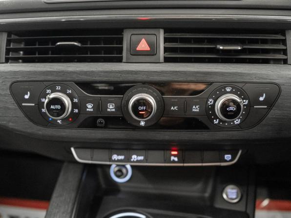 Audi A4 V (B9) с пробегом 2017 года, цена 1 945 000 рублей, 72000 км, универсал, Автокод Объявления