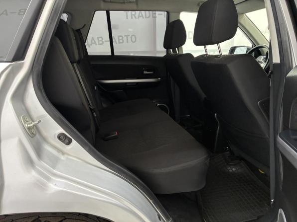 Suzuki Grand Vitara II Рестайлинг с пробегом 2010 года, цена 1 170 000 рублей, 137000 км, внедорожник, Автокод Объявления