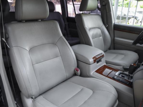 Toyota Land Cruiser 200 Series Рестайлинг 1 с пробегом 2013 года, цена 3 099 000 рублей, 234153 км, внедорожник, Автокод Объявления