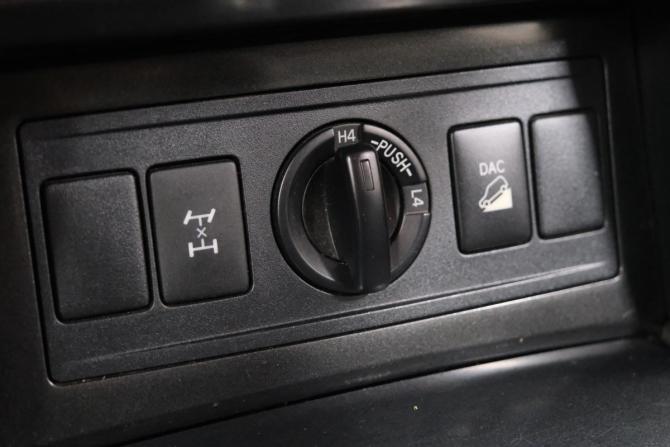 Toyota Land Cruiser Prado 150 Series Рестайлинг 1 с пробегом 2014 года, цена 3 629 000 рублей, 167000 км, внедорожник, Автокод Объявления
