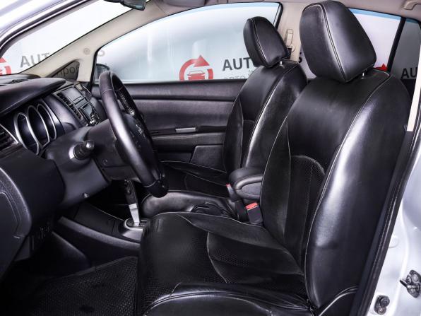 Nissan Tiida I Рестайлинг с пробегом 2010 года, цена 740 000 рублей, 205000 км, седан, Автокод Объявления