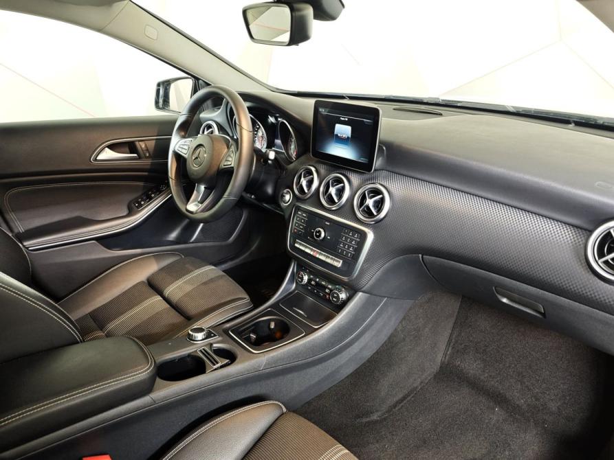 Mercedes-Benz A-Класс III (W176) Рестайлинг Москва  - изображение 13