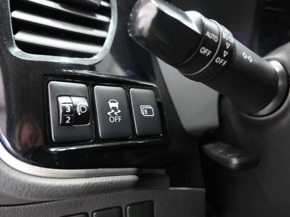 Mitsubishi Outlander III Рестайлинг 2 с пробегом 2015 года, цена 1 789 900 рублей, 159000 км, внедорожник, Автокод Объявления