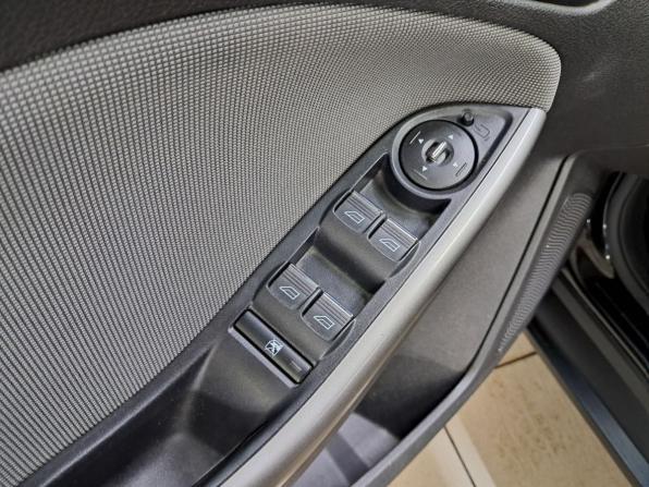 Ford Focus III с пробегом 2013 года, цена 619 000 рублей, 183915 км, хэтчбек, Автокод Объявления