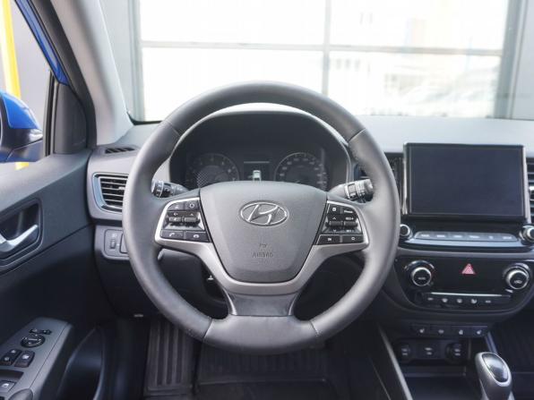 Hyundai Solaris II с пробегом 2020 года, цена 1 513 000 рублей, 103176 км, седан, Автокод Объявления