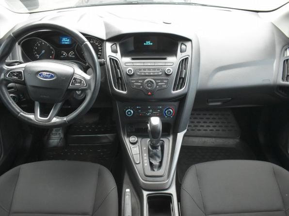 Ford Focus III Рестайлинг с пробегом 2018 года, цена 1 200 000 рублей, 77209 км, хэтчбек, Автокод Объявления