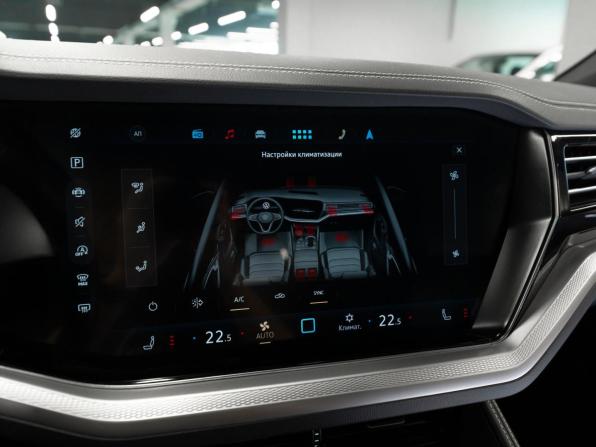 Volkswagen Touareg III Рестайлинг с пробегом 2024 года, цена 9 750 000 рублей, 29732 км, внедорожник, Автокод Объявления