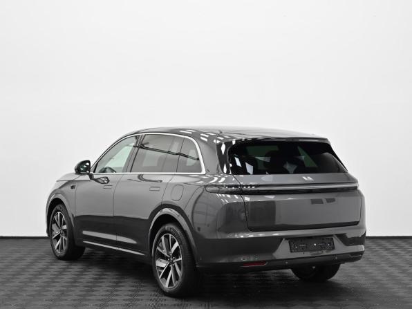 Li Auto (Lixiang) L7 I с пробегом 2023 года, цена 5 049 000 рублей, 37000 км, внедорожник, Автокод Объявления