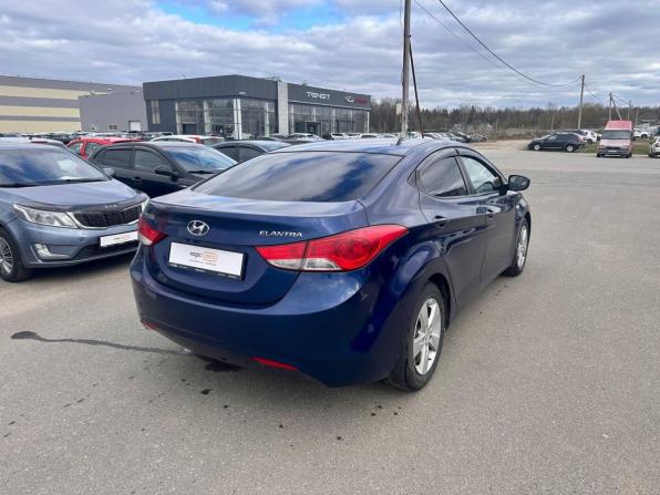 Hyundai Elantra V (MD) Рестайлинг с пробегом 2013 года, цена 998 000 рублей, 229830 км, седан, Автокод Объявления