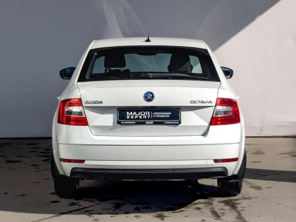 Skoda Octavia III (A7) Рестайлинг с пробегом 2019 года, цена 1 690 000 рублей, 138198 км, лифтбек, Автокод Объявления
