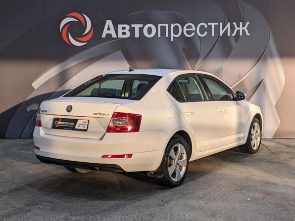 Skoda Octavia III (A7) с пробегом 2015 года, цена 1 335 000 рублей, 232000 км, лифтбек, Автокод Объявления