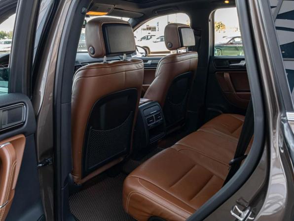 Volkswagen Touareg II с пробегом 2014 года, цена 2 340 000 рублей, 203941 км, внедорожник, Автокод Объявления
