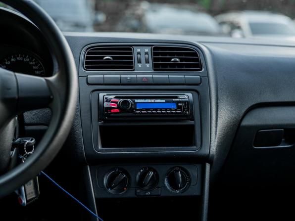 Volkswagen Polo V с пробегом 2011 года, цена 562 000 рублей, 135334 км, седан, Автокод Объявления