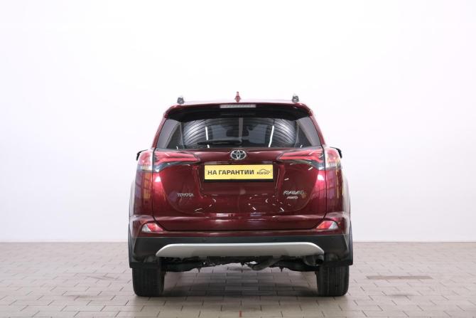 Toyota RAV4 IV (XA40) Рестайлинг с пробегом 2018 года, цена 2 619 000 рублей, 51000 км, внедорожник, Автокод Объявления