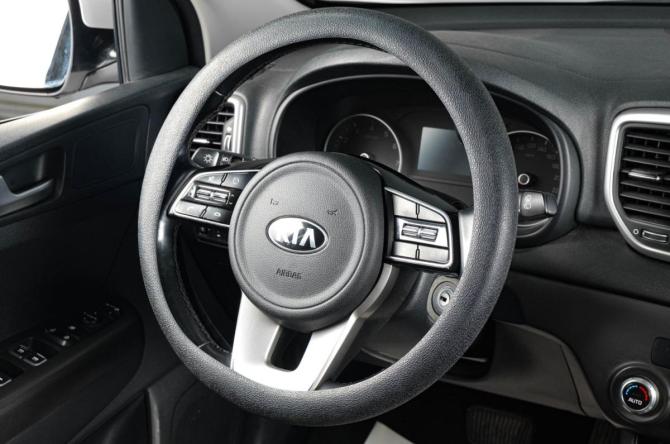 Kia Sportage IV Рестайлинг с пробегом 2019 года, цена 2 349 000 рублей, 135100 км, внедорожник, Автокод Объявления