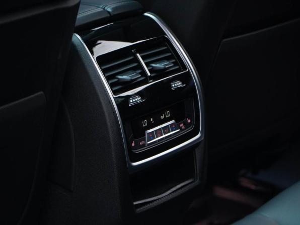 BMW X6 III (G06) с пробегом 2020 года, цена 7 799 077 рублей, 110664 км, внедорожник, Автокод Объявления