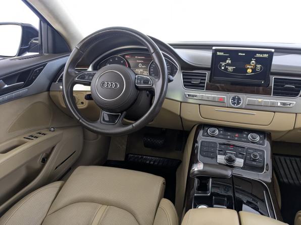 Audi A8 III (D4) Рестайлинг с пробегом 2014 года, цена 2 480 000 рублей, 190078 км, седан, Автокод Объявления