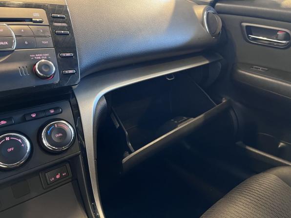 Mazda 6 II (GH) Рестайлинг с пробегом 2012 года, цена 700 000 рублей, 273304 км, седан, Автокод Объявления