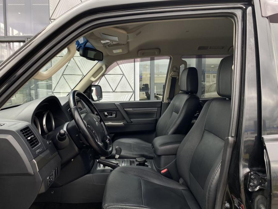 Mitsubishi Pajero IV Рестайлинг 1 Москва  - изображение 20