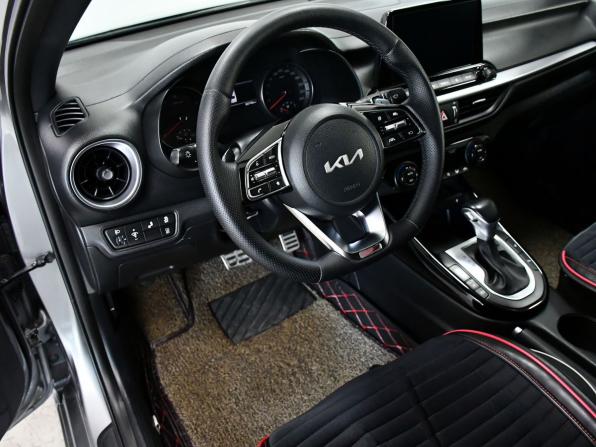 Kia Cerato IV с пробегом 2021 года, цена 2 195 000 рублей, 60740 км, седан, Автокод Объявления