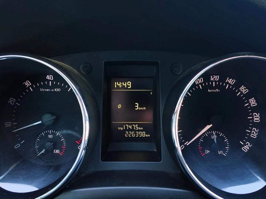 Skoda Yeti I Санкт-Петербург  - изображение 10