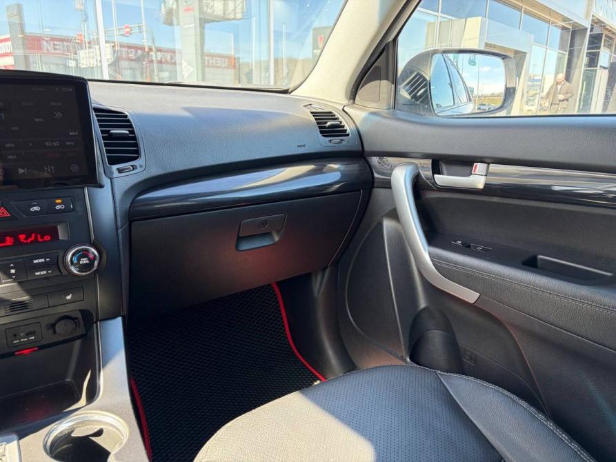 Kia Sorento II Санкт-Петербург  - изображение 8