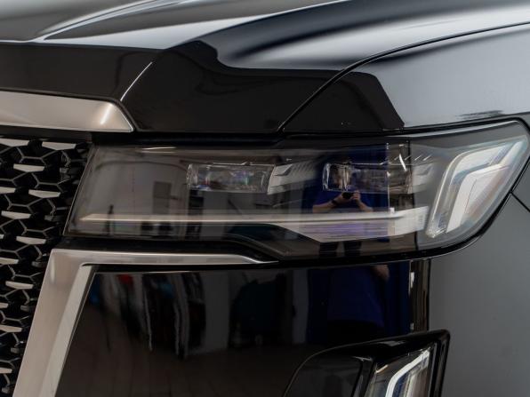 Cadillac Escalade V с пробегом 2021 года, цена 11 700 000 рублей, 34110 км, внедорожник, Автокод Объявления