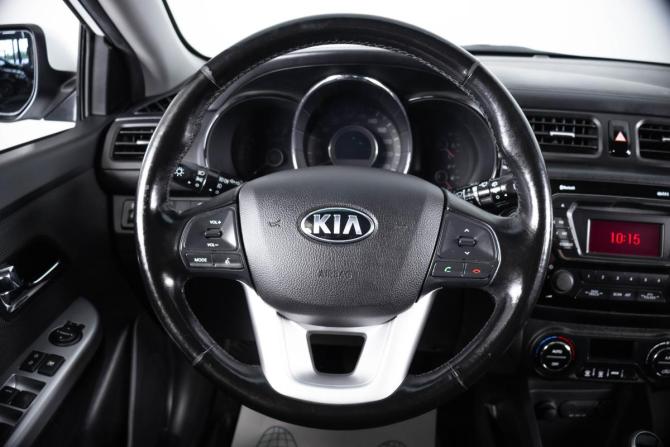 Kia Rio III с пробегом 2013 года, цена 999 000 рублей, 135000 км, хэтчбек, Автокод Объявления