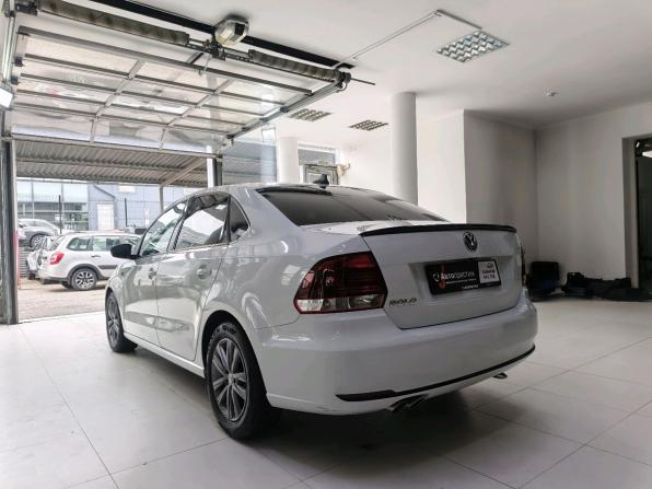 Volkswagen Polo V Рестайлинг с пробегом 2019 года, цена 1 430 000 рублей, 107600 км, седан, Автокод Объявления