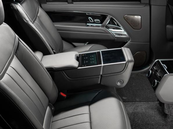 Новый Land Rover Range Rover V 2026 года, цена 27 890 000 рублей, внедорожник, Автокод Объявления