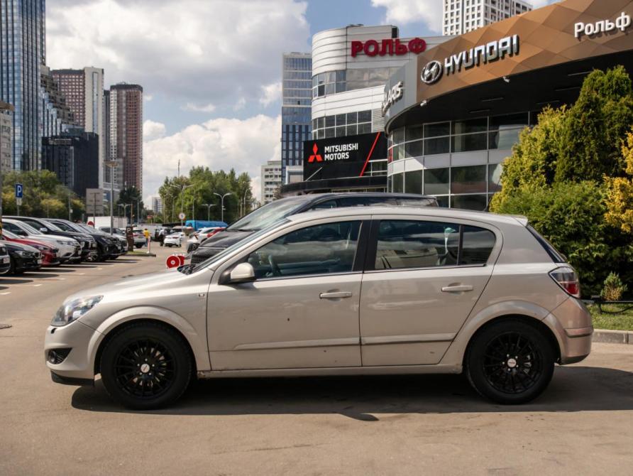 Opel Astra H Рестайлинг Москва  - изображение 6