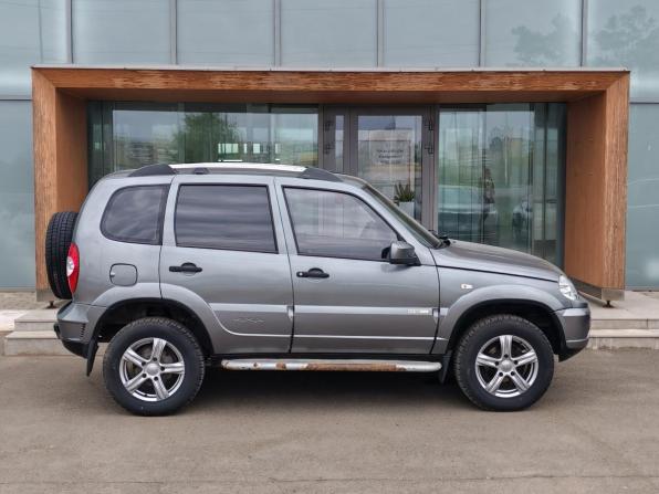 Chevrolet Niva I Рестайлинг с пробегом 2012 года, цена 460 000 рублей, 135756 км, внедорожник, Автокод Объявления
