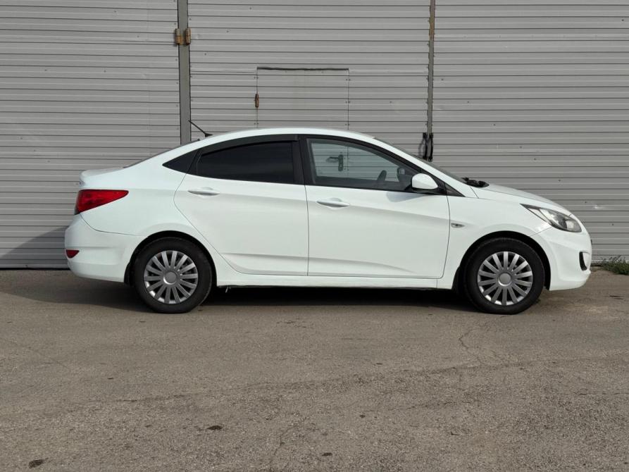 Hyundai Solaris I Саратов  - изображение 4