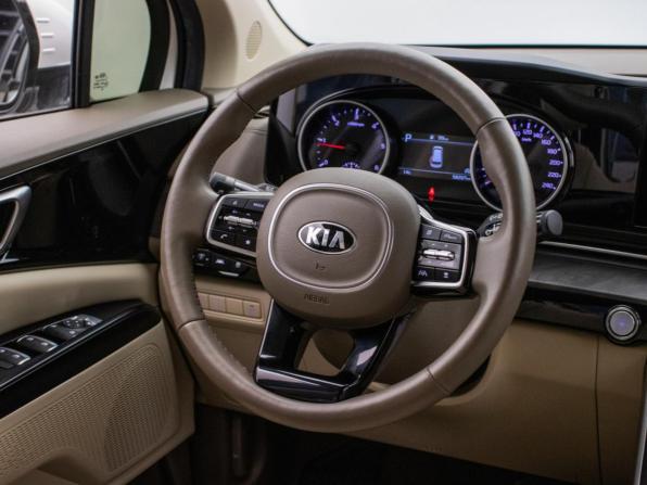 Kia Carnival IV с пробегом 2020 года, цена 3 890 000 рублей, 58207 км, минивэн, Автокод Объявления