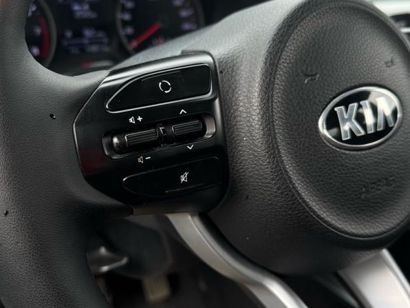 Kia Rio IV с пробегом 2019 года, цена 1 369 000 рублей, 148811 км, седан, Автокод Объявления