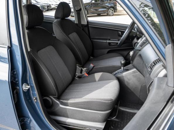 Kia Venga I с пробегом 2012 года, цена 900 000 рублей, 213837 км, компактвэн, Автокод Объявления