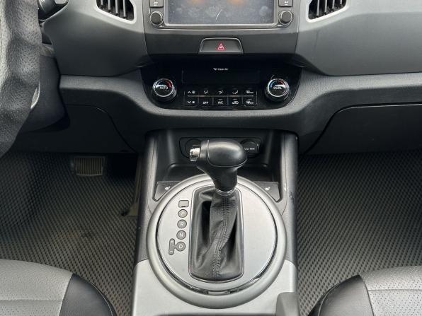 Kia Sportage III Рестайлинг с пробегом 2015 года, цена 1 650 000 рублей, 84433 км, внедорожник, Автокод Объявления