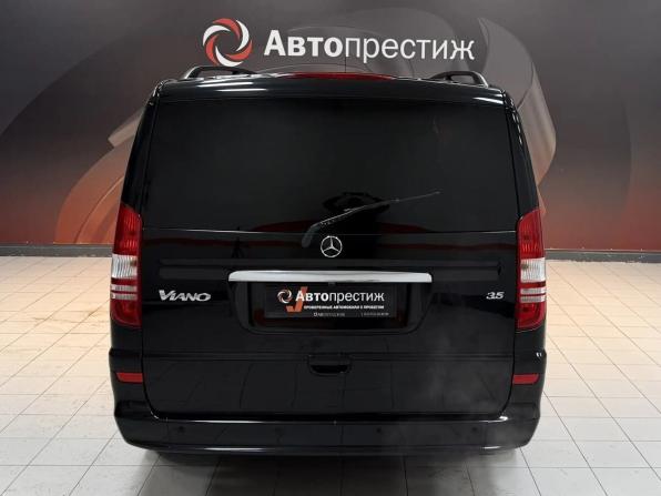 Mercedes-Benz Viano I (W639) Рестайлинг с пробегом 2013 года, цена 2 250 000 рублей, 150000 км, минивэн, Автокод Объявления