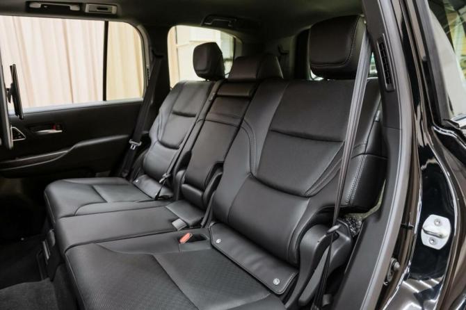 Новый Toyota Land Cruiser 300 Series 2026 года, цена 14 975 000 рублей, внедорожник, Автокод Объявления