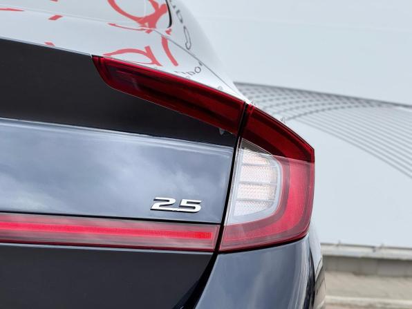 Hyundai Sonata VIII (DN8) с пробегом 2022 года, цена 3 049 000 рублей, 30133 км, седан, Автокод Объявления