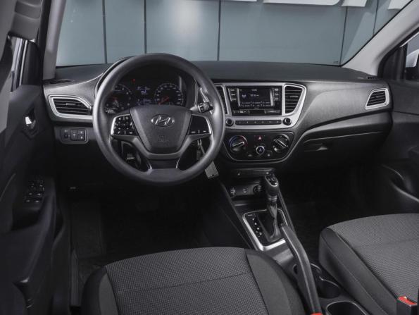 Hyundai Solaris II Рестайлинг с пробегом 2021 года, цена 1 650 000 рублей, 57974 км, седан, Автокод Объявления