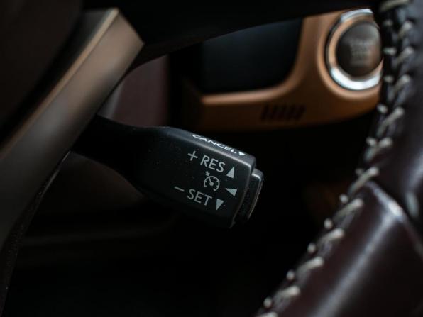 Lexus ES VI Рестайлинг с пробегом 2016 года, цена 3 280 000 рублей, 85740 км, седан, Автокод Объявления