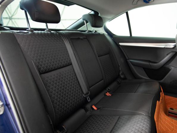 Skoda Octavia III (A7) с пробегом 2016 года, цена 1 299 000 рублей, 189981 км, лифтбек, Автокод Объявления