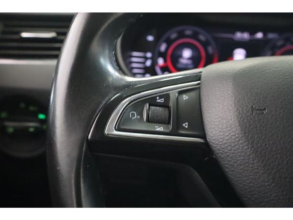 Skoda Octavia III (A7) Рестайлинг с пробегом 2020 года, цена 2 099 000 рублей, 161100 км, лифтбек, Автокод Объявления
